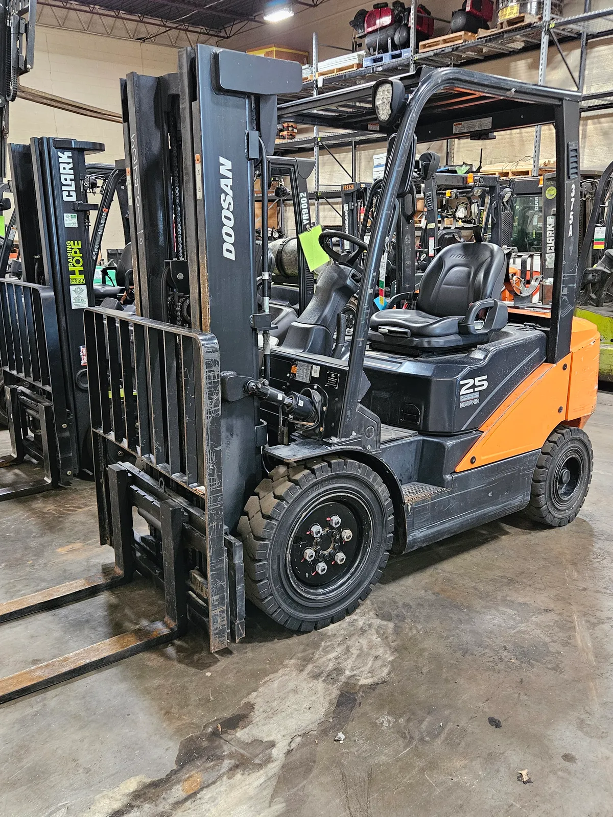 2021 Doosan G25N-7