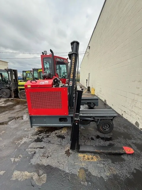 2022 Lift King ML10